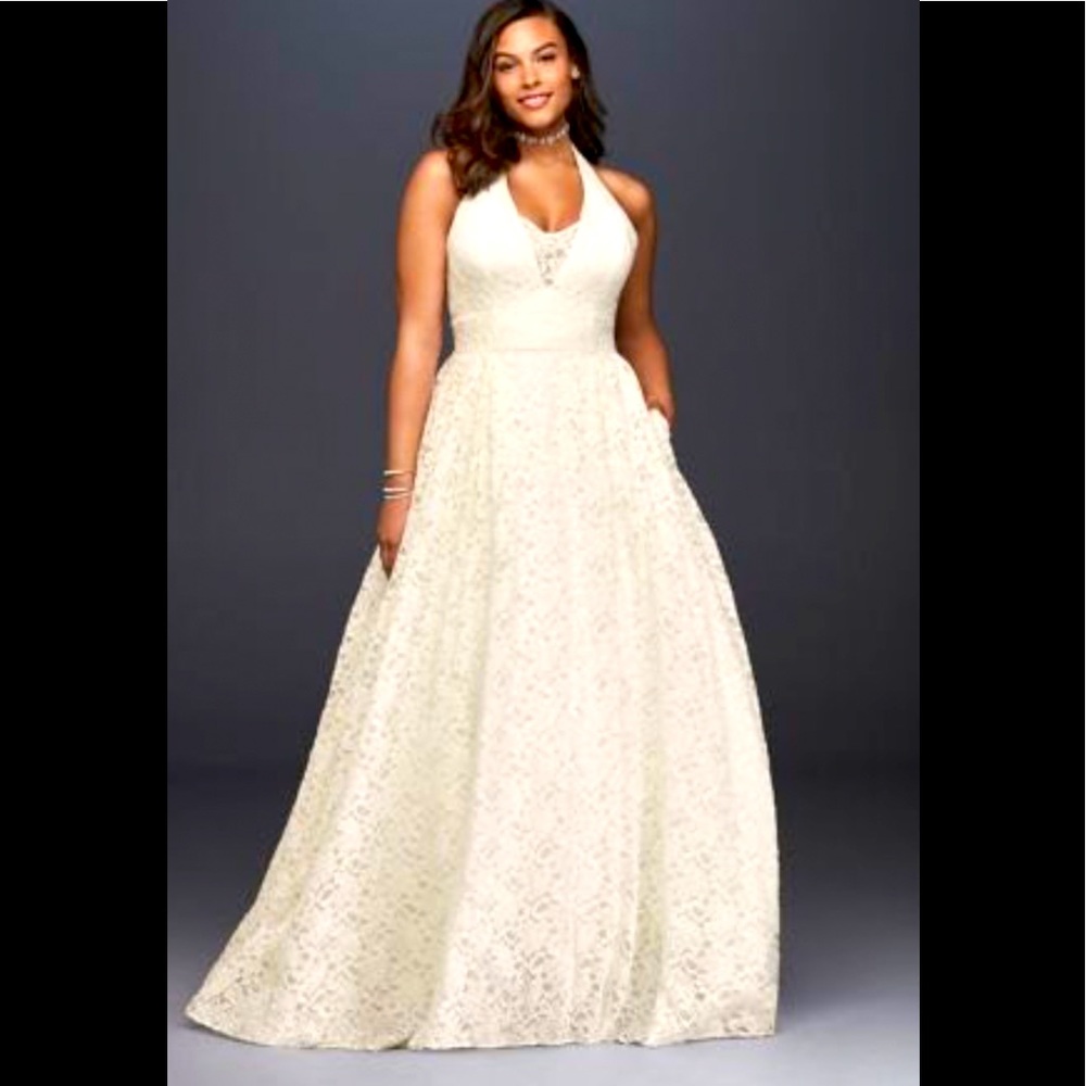 Galina Plunge Lace Halter Size 20 Wedding Dress